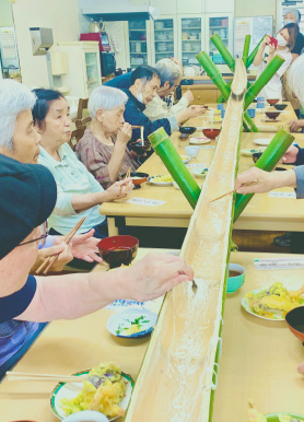 季節ごとのイベントも盛りだくさん。夏は流しそうめんをすることもあります。